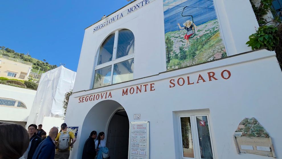 Vistas panorámicas desde el Monte Solaro en Capri